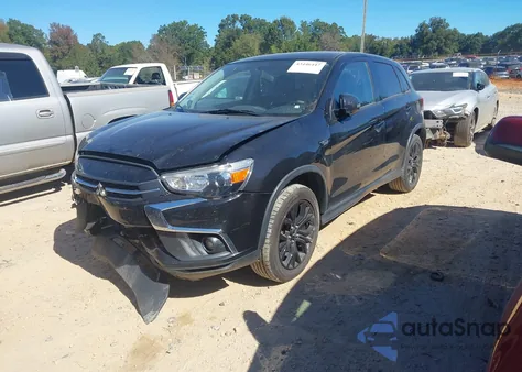2019 Mitsubishi Outlander Sport 2.0 Le z USA, uszkodzony, nr VIN JA4AP3AU9KU009398